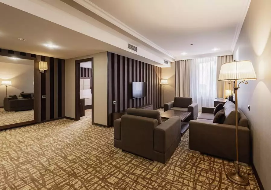 هتل نشنال ایروان